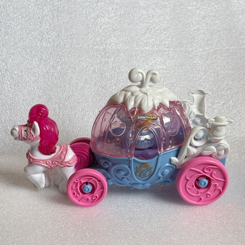 Little People Cinderella Princess Carriage Playset with Lights and Music Works